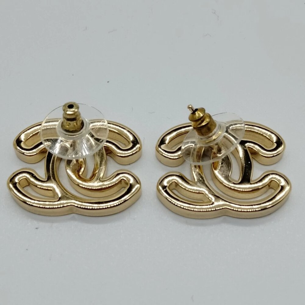 Chanel Pierced Earring Gold Whites 24 S 499-081425 - Picture 2 of 9